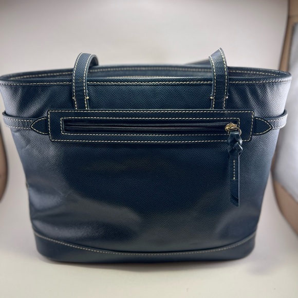 Dooney and Bourke tote bag set (3pack - tote, wallet and twilly) - Picture 9 of 10